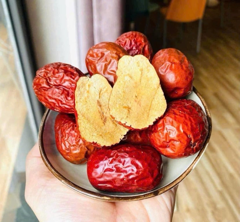 Táo Đỏ Thiên Sâm size khủng Long