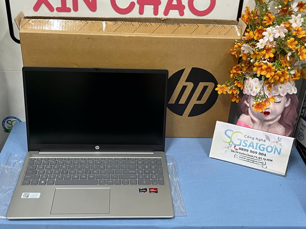 Laptop HP 15-fc0086AU A6VV9PA