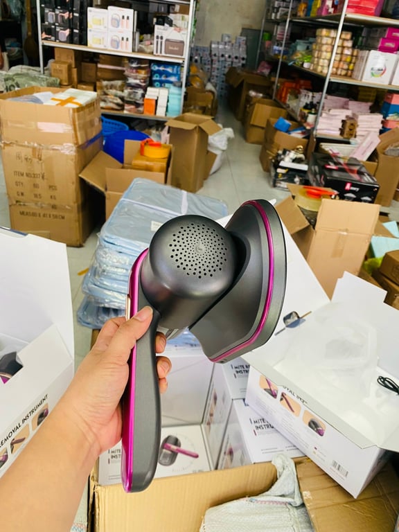 máy hút bụi giường nệm