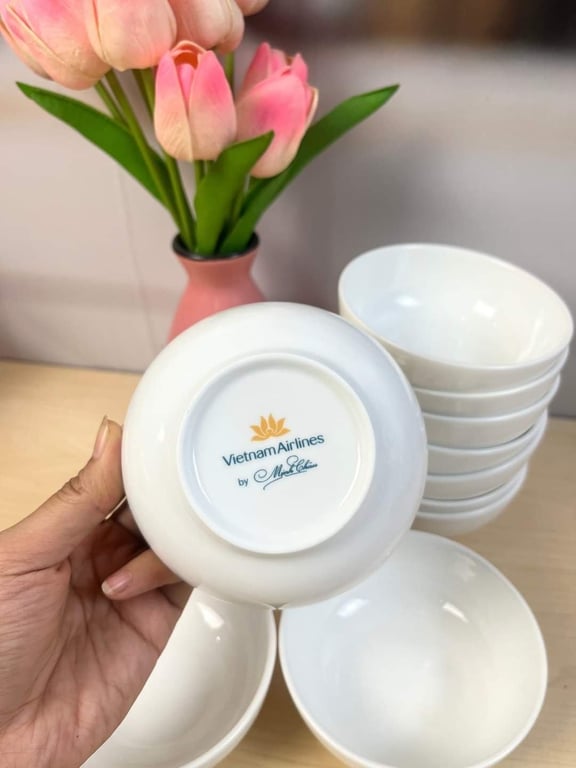 SET 10 BÁT CƠM SỨ TRẮNG MINH CHÂU dùng cho khoang VIP Vietnam Airline