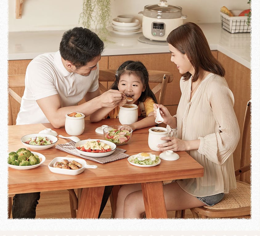 NỒI NẤU CHẬM BEAR C25K1 - Dung tích 2,5l kèm 4 thố sứ( 1 thố to 2,5L, 3 thố nhỏ 0,5L)