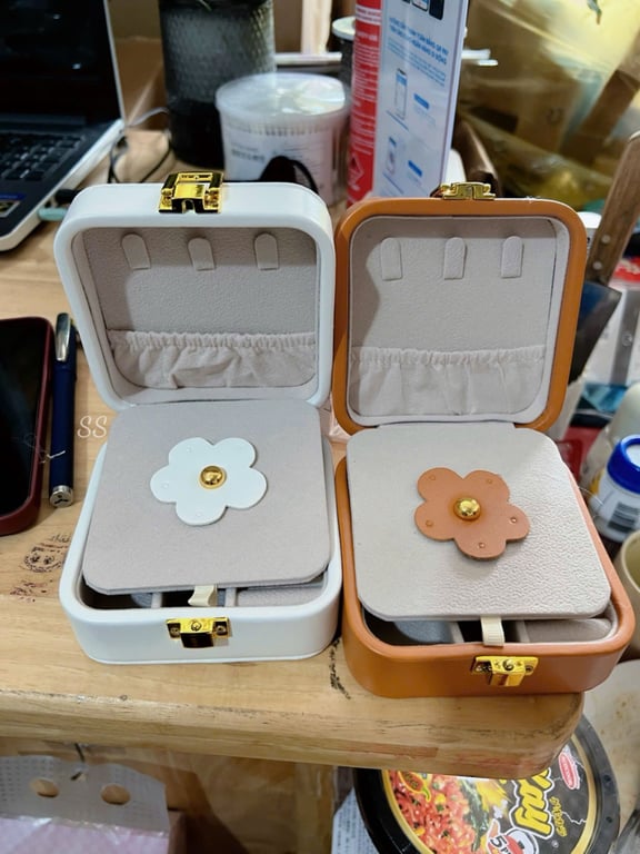 Cốp Hộp Da PU Có Gương , Đựng Đồ Trang Sức