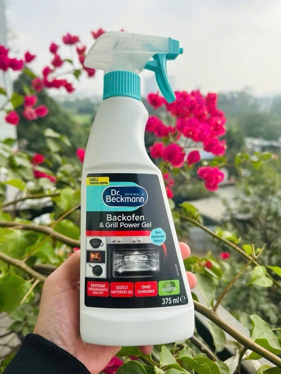 Dung Dịch Vệ Sinh Lò Nướng, Xoong, Chảo Beckmann Backofen Aktiv Gel 375ml