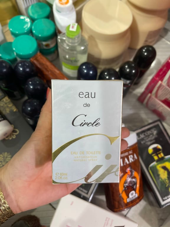 Nước hoa Circle vàng