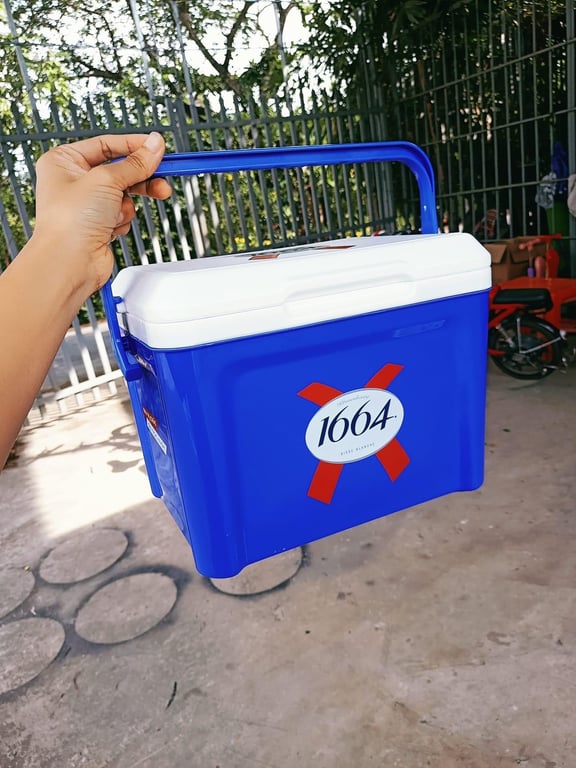 THÙNG ĐÁ 8 LÍT 1664 nắp liền