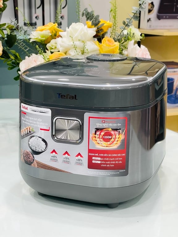 NỒI CƠM ĐIỆN CAO TẦN TEFAL - RK818A68,
