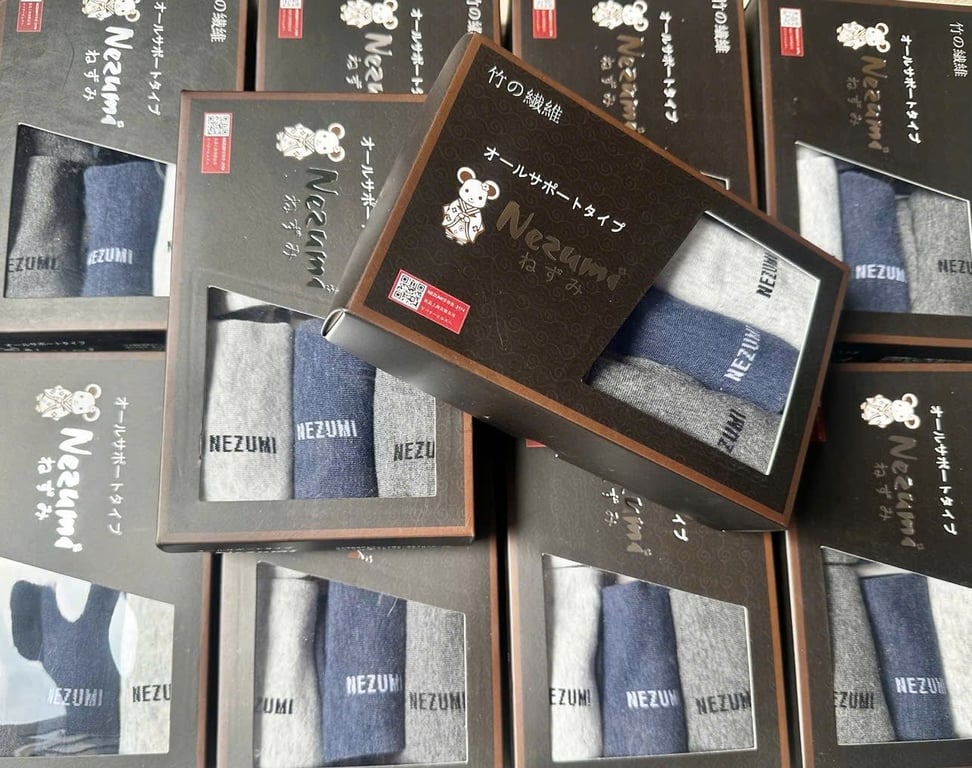 TẤT NEZUMI NHẬT BẢN