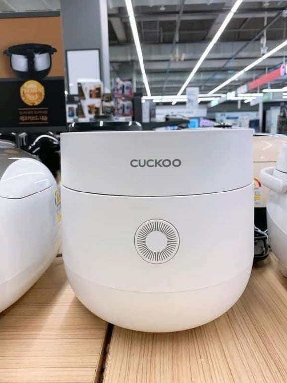 Nồi Cuckoo CR-0675FW nội địa Hàn Quốc