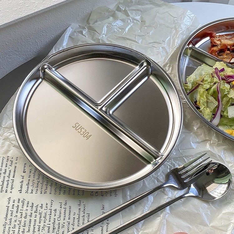 Đĩa 3 Ngăn Inox 304 Sâu Lòng , Kèm 1 thìa và 1 dĩa