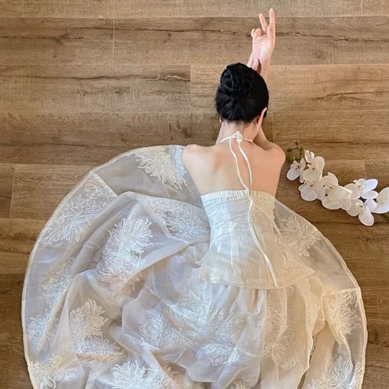( Thái Trần Hà Mi )  Set áo 2 dây kèm chân váy midi phong cách Douyin đi chơi, đi chụp ảnh