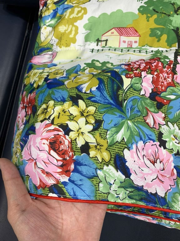 NC125 - Chăn Lụa Tơ Tằm Họa Tiết Hoa Cỏ Nhiệt Đới 2mx2m3