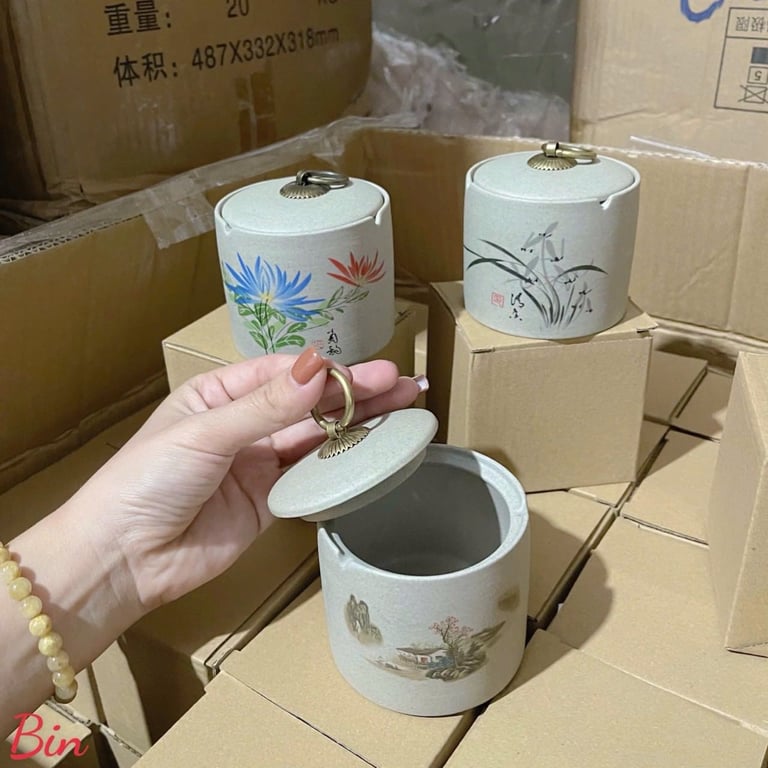 Gạt Tàn Thuốc Lá Bằng Gốm Tử Sa Hoạ tiết Hoa Lá Cổ Điển