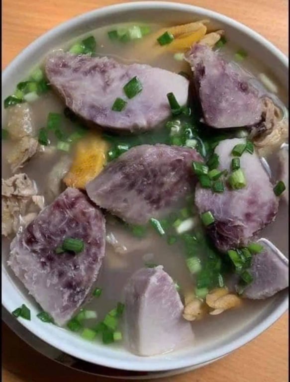 Khoai sọ tím Tủa Chùa Điện Biên