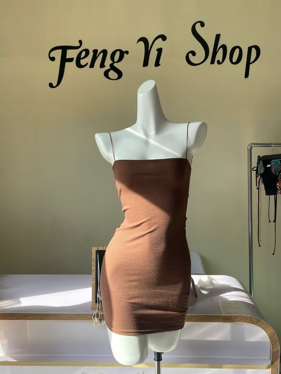 Đầm 2 dây ngắn