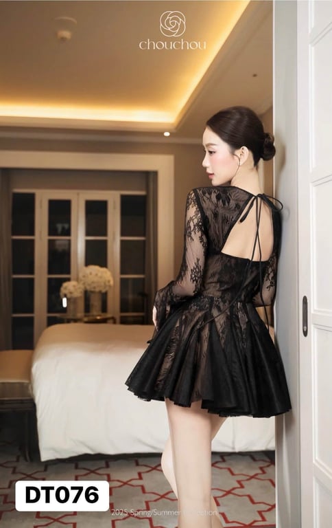 Váy ngắn tay dài đen ren - DT076