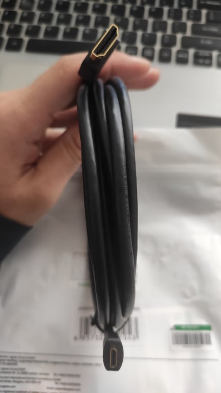 Cáp Micro HDMI To HDMI Dài 3m Ugreen (30104)