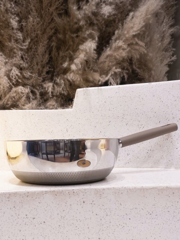 CHẢO CHỐNG DÍNH LIỀN KHỐI 7 LỚP KALPEN TITANIUM SHIELD TS26