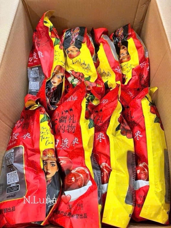 TÁO ĐỎ TÂN CƯƠNG HẰNG DU MỤC