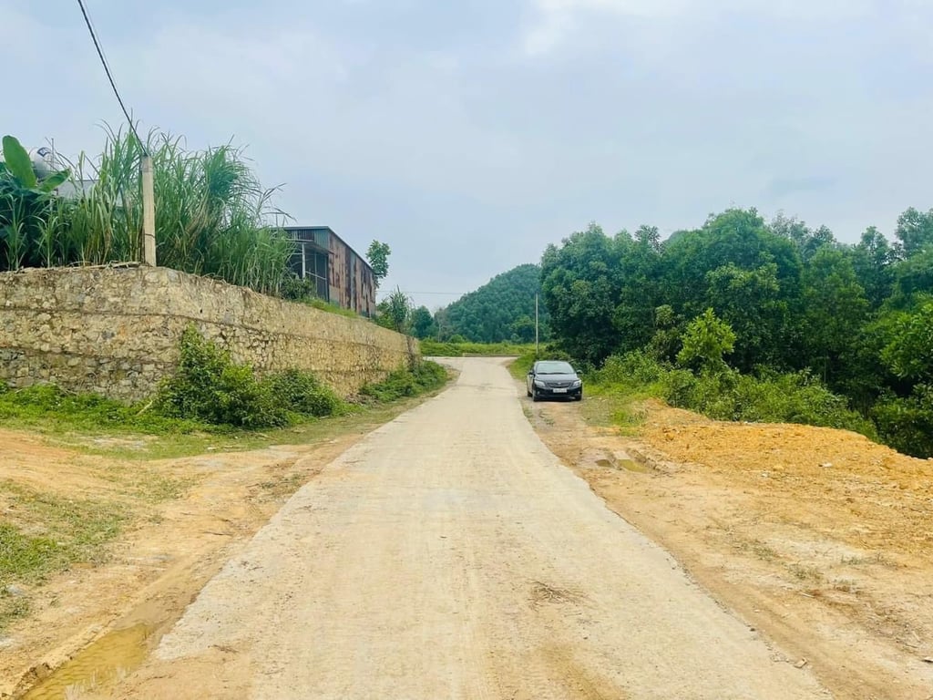 360m2 có 300m đất ở tại xã Bảo Hiệu, Yên Thuỷ, Hoà Bình