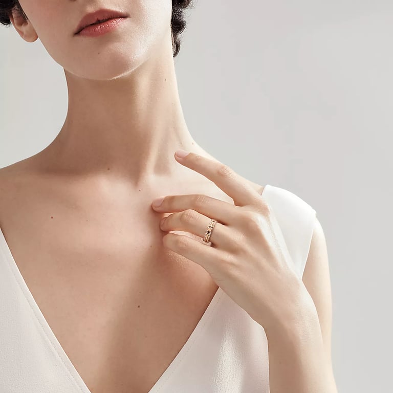 Tiffany T Wide Ring 020