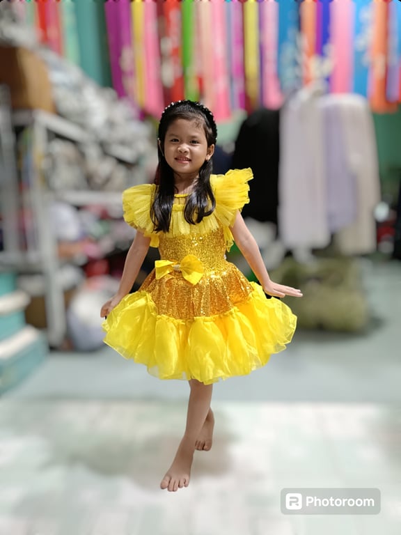 Đầm bồng vàng bé cuối mầm đầu c1