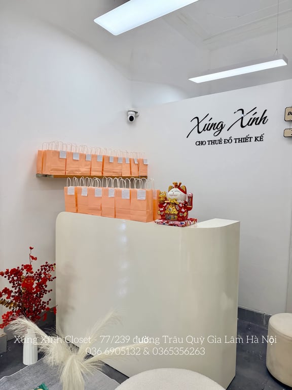Xúng Xính Closet