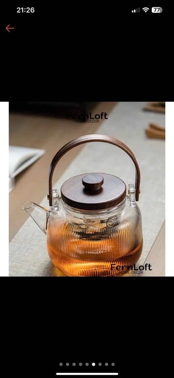 Bộ ấm trà thuỷ tinh chịu nhiệt cao , trong suốt như pha lê .