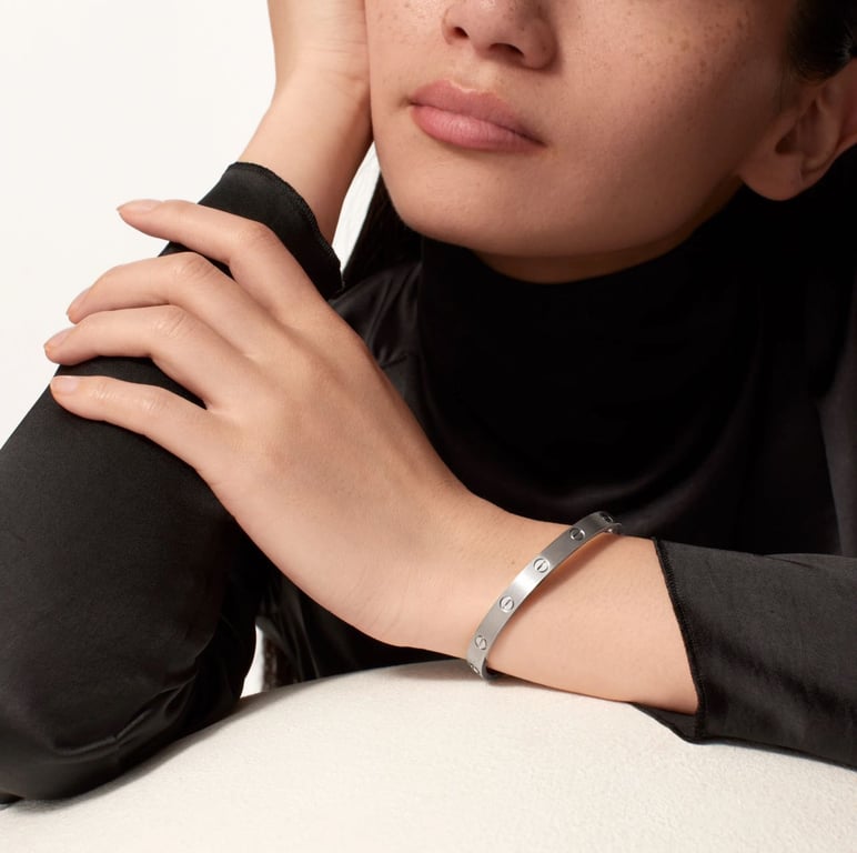 CARTIER LOVE BRACELET, CLASSIC