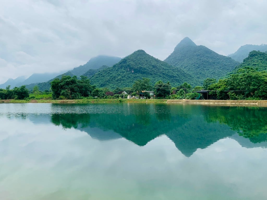 Lạc Thịnh, Yên Thủy, Hoà Bình ( hơn 300m2 full thổ cư)