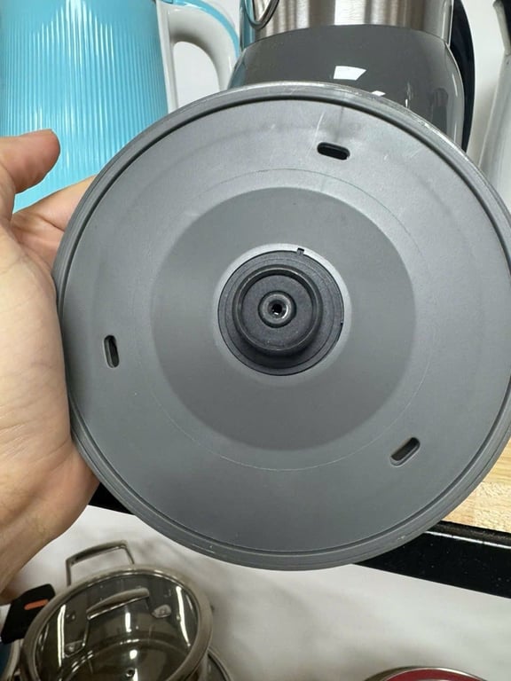 ẤM SIÊU TỐC TOKKI 2L 1500W