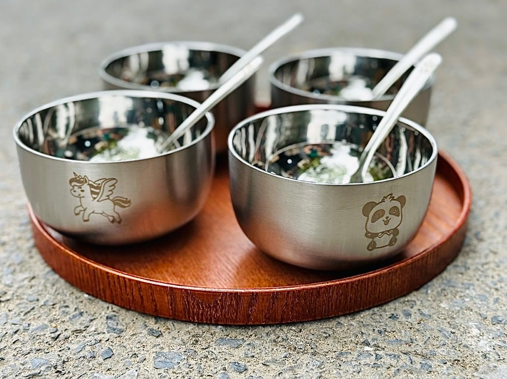 Bát kèm thìa ăn dặm cho bé inox 304 hoạ tiết hình thú ngộ nghĩnh