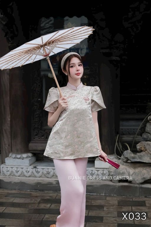 X033- set yếm gấm kèm bờm