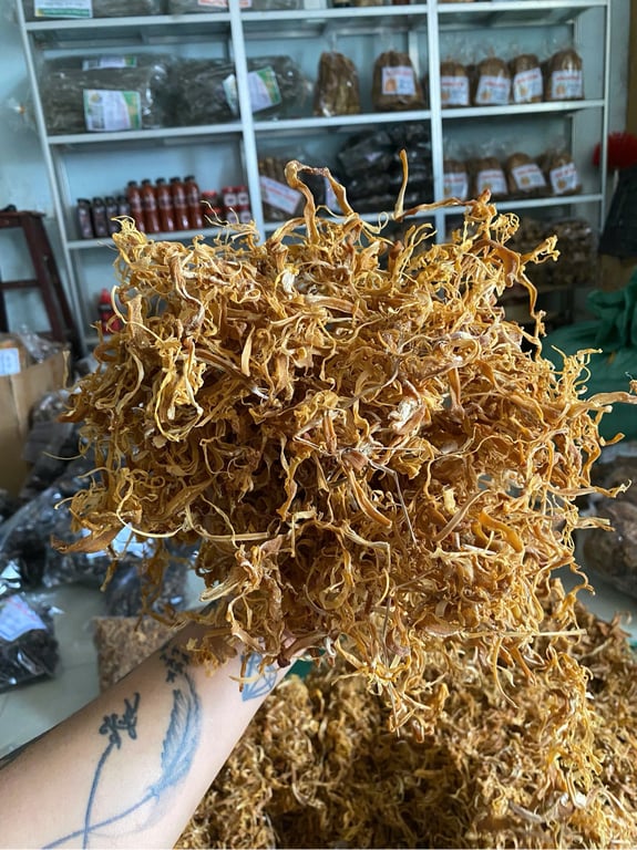 Măng rối khô Điện Biên