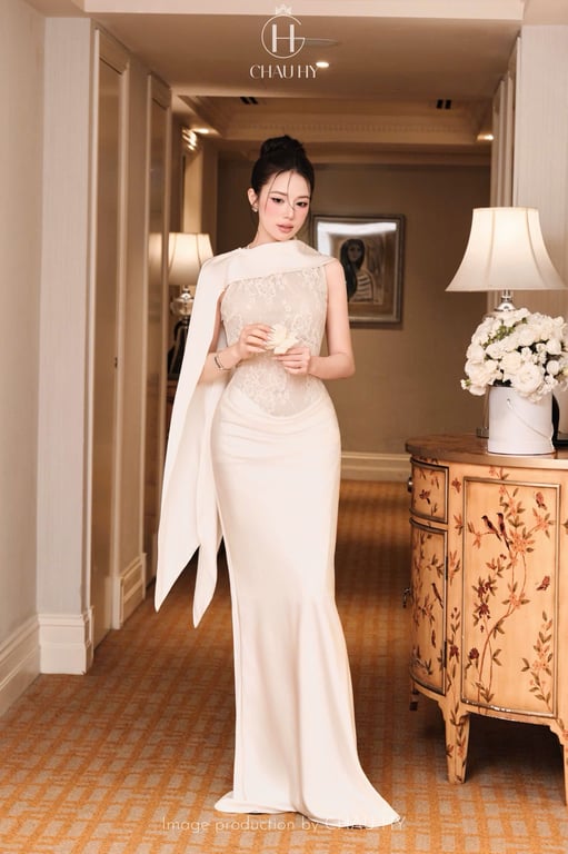 Lụa đuôi cá choàng ChouChou