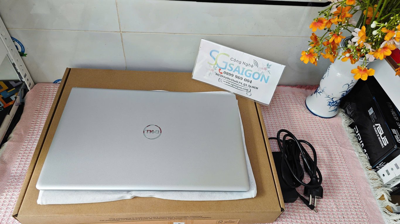 Laptop Dell Inspiron 15 3530 (N3530-i5U085W11BLU) (i5-1335U/ 8GB/ 512GB/ Onboard/ Windows 11 + Office)