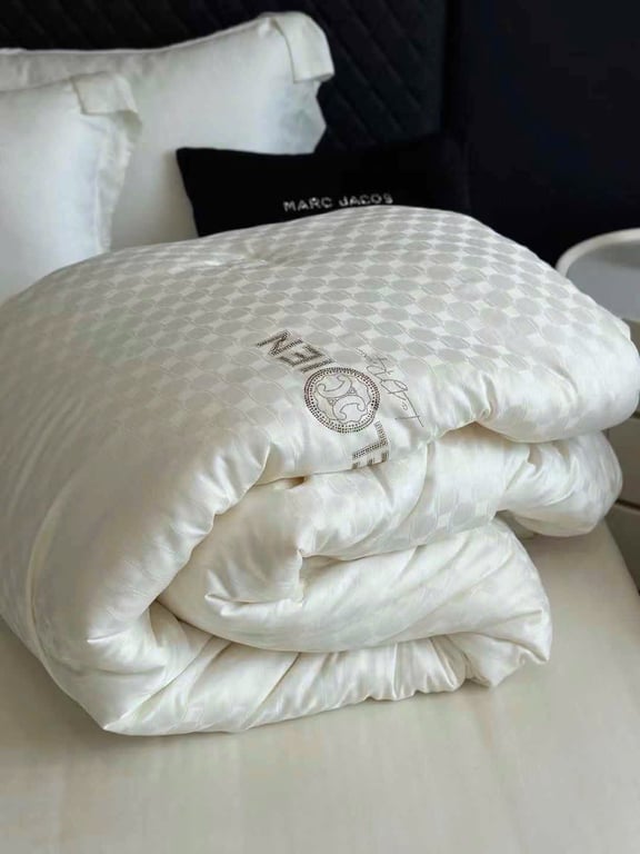 CHĂN TƠ TẰM BÔNG ĐẬU NÀNH NHẬP KHẨU CAO CẤP CELIEN 2MX2M3