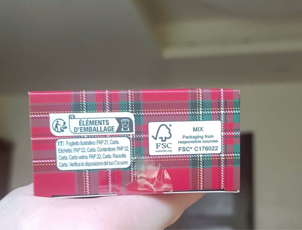 bộ 3 tinh dầu Christmas 2024 của hãng Pri@mark