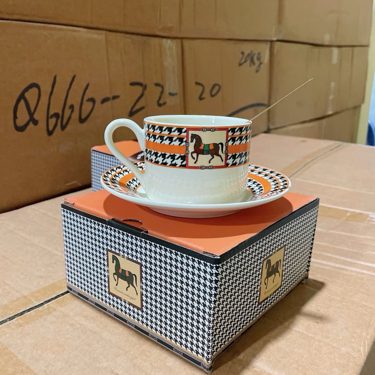 2 SÉT  ĐĨA- CỐC- THÌA HÀNG FULL HỘP