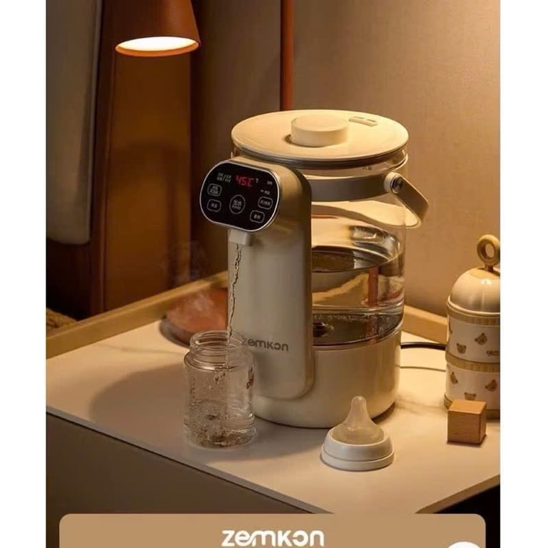 Bình đun nước khử clo, giữ nhiệt giữ ấm suốt cả ngày hãng ZEMKON.