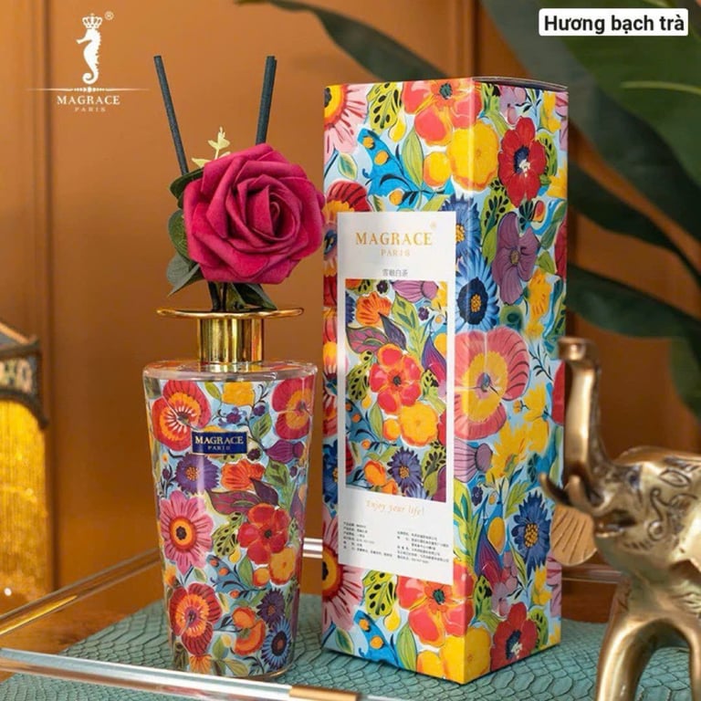 CHAI TINH DẦU KHUẾCH MÙI HƯƠNG HOA MAGRACE