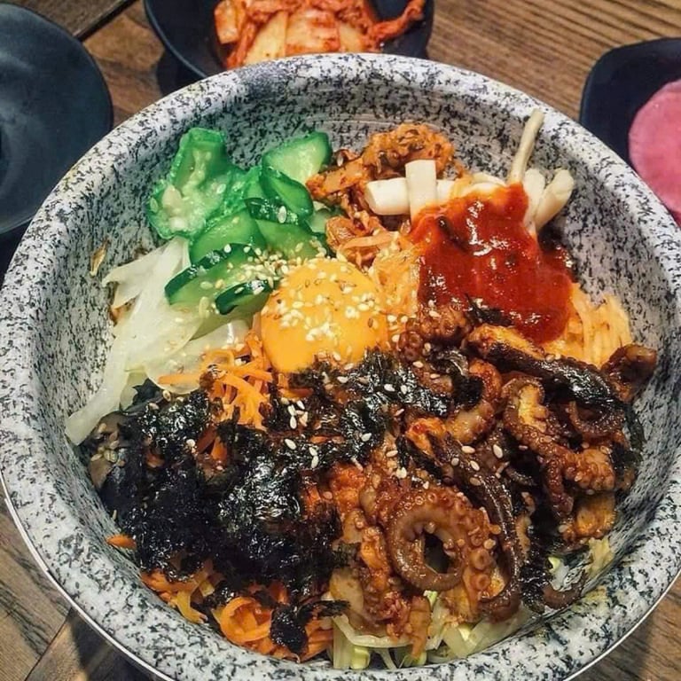 RONG BIỂN RẮC CƠM