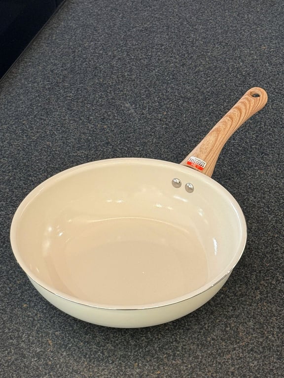 Chảo chống dính ceramic Kakusee Nhật Bản size 24 sâu-26 cạn