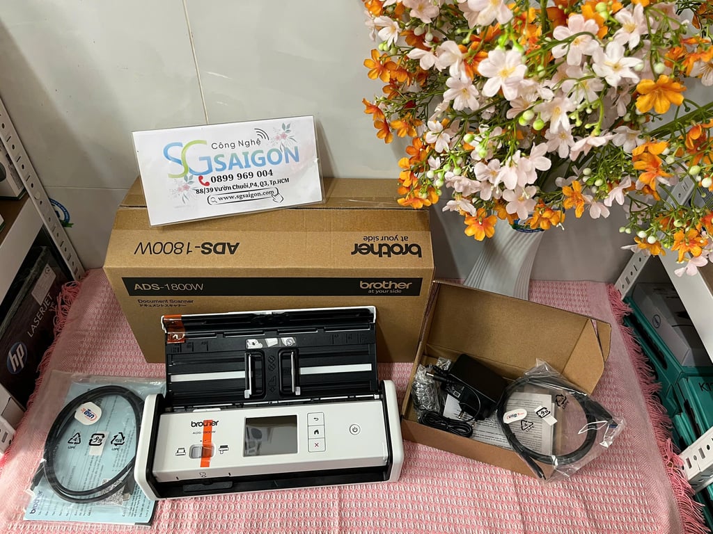 Máy Quét Tài Liệu Brother ADS-1800W - Hàng Chính Hãng