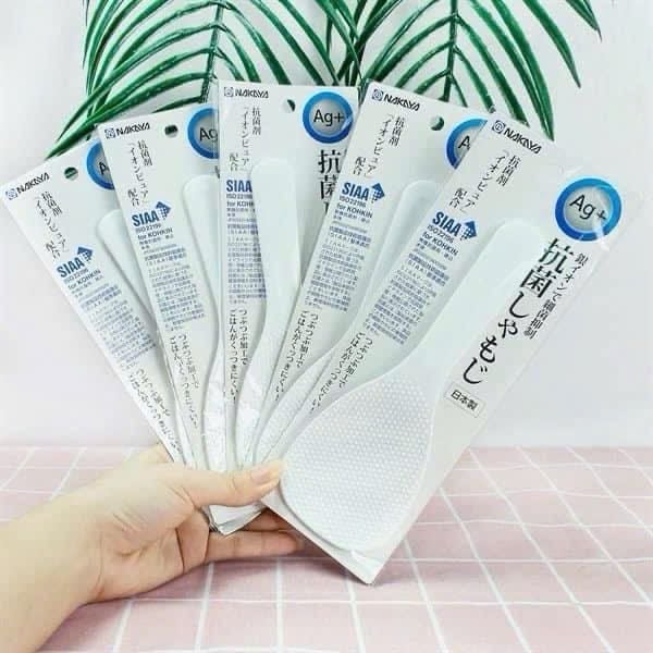 KBN114 - Muôi xới cơm NAKAYA