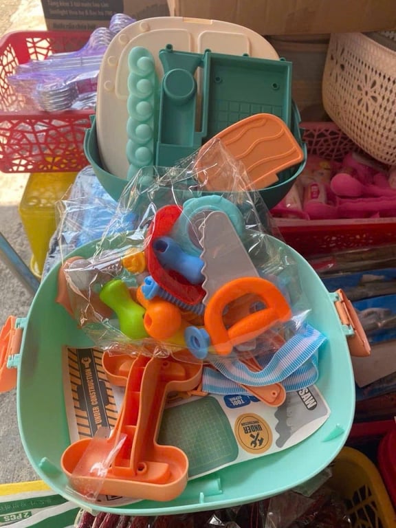 Đồ Chơi Hướng Nghiệp Cho Bé - Bộ BALO CÁ HEO CÔNG CỤ 3in1