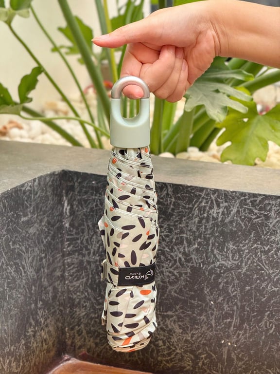 Ô siêu nhẹ gấp gọn có móc treo, ô  tự động 2 chiều 10 nan kaiyo