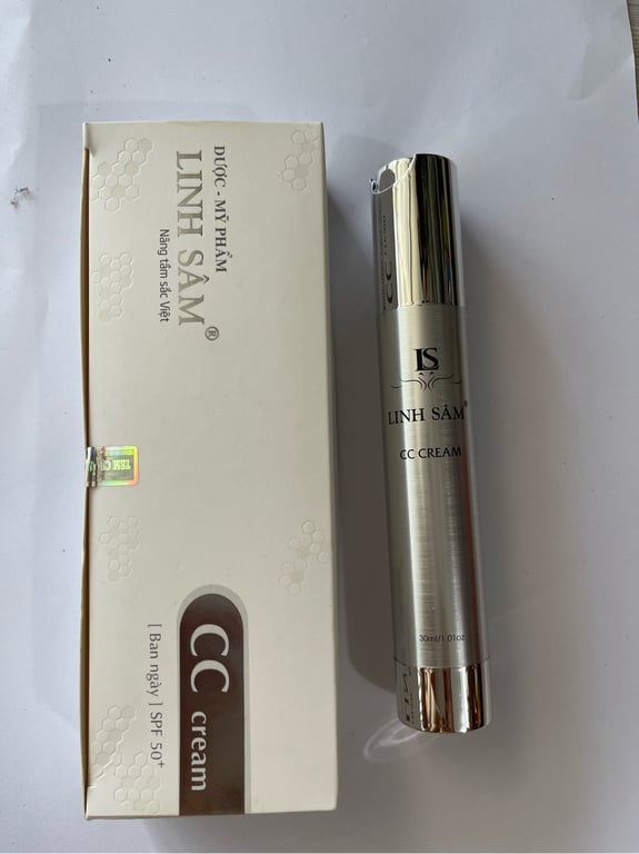 Kem chống nắng linh sâm