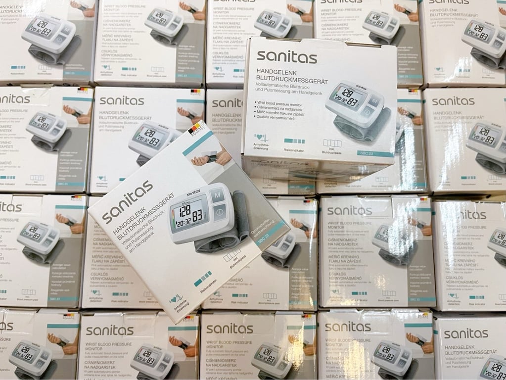 MÁY ĐO HUYẾT ÁP CỔ TAY SANITAS SBC 23