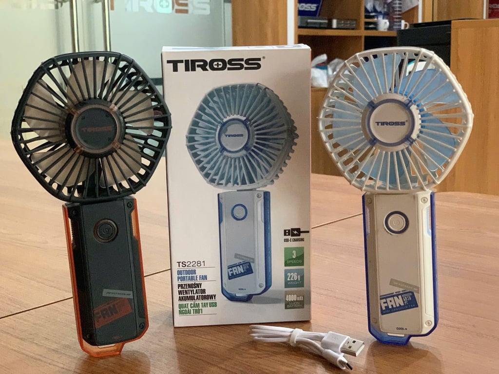 TIROSS TS2281 - CÔNG NGHỆ QUẠT SẠC CẦM TAY CAO CẤP
