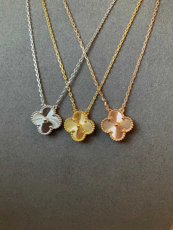 Dây chuyền Van Cleef Guilliche Clover 15mm | khắc khía kiểu italy